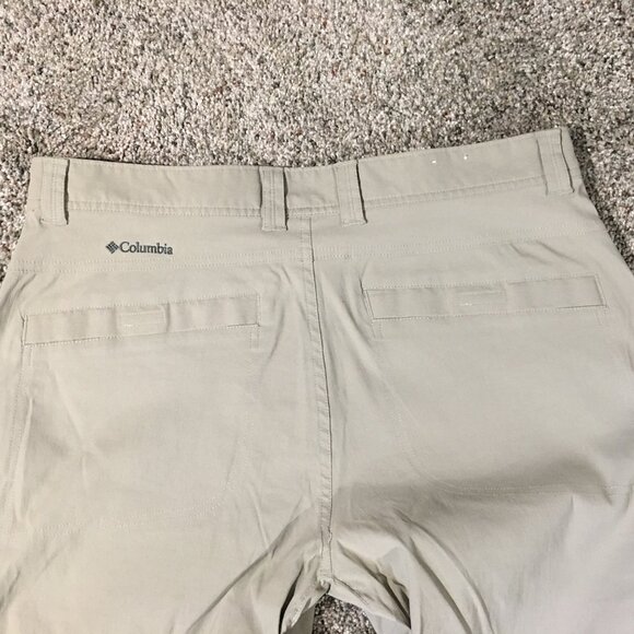 Columbia 36 x 32 Omni-shield Hiking Pants - Picture 8 of 8